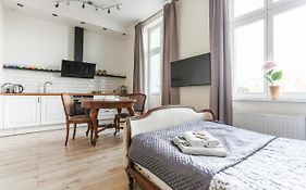 Sunhouse Apartment